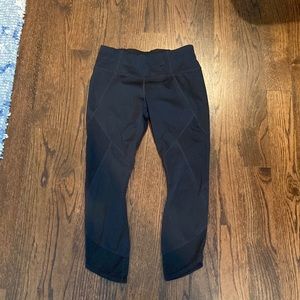 Athleta 7/8 Leggings
